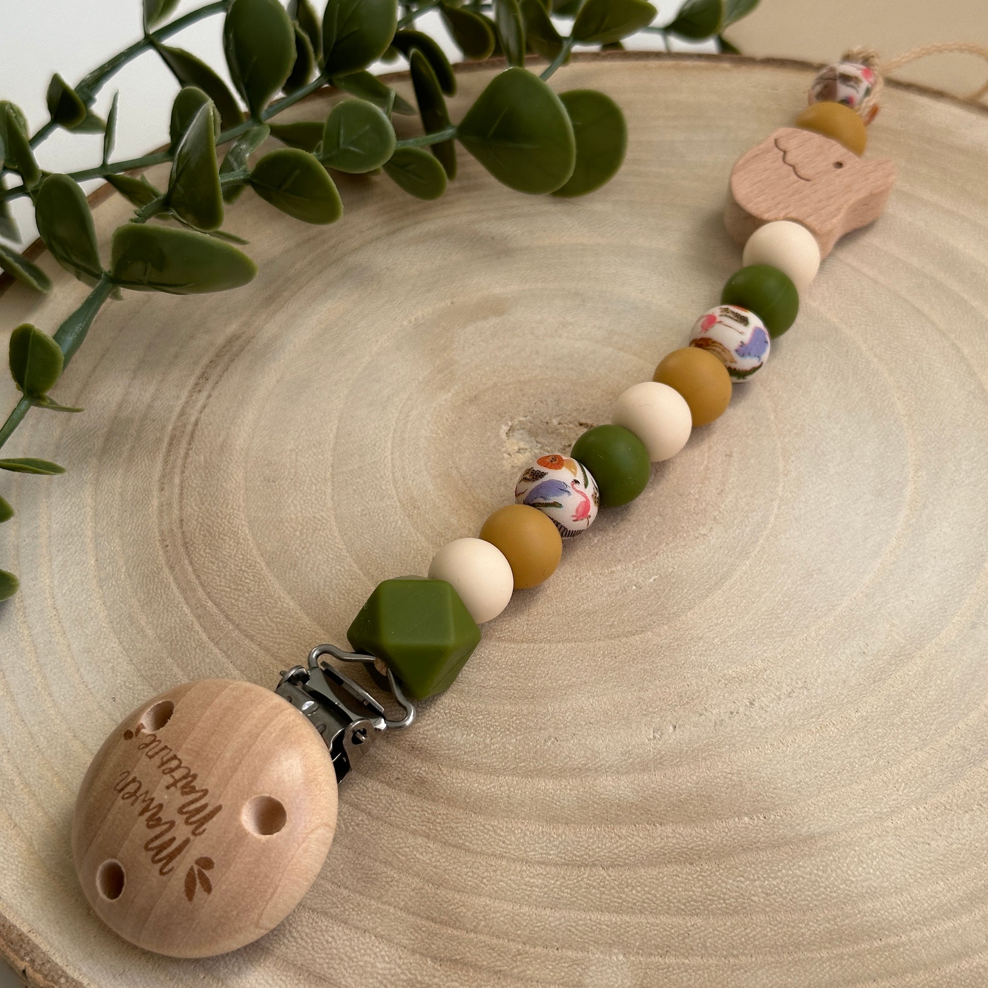 Attache tétine éléphant Mawen Materne perles en silicone vert beige