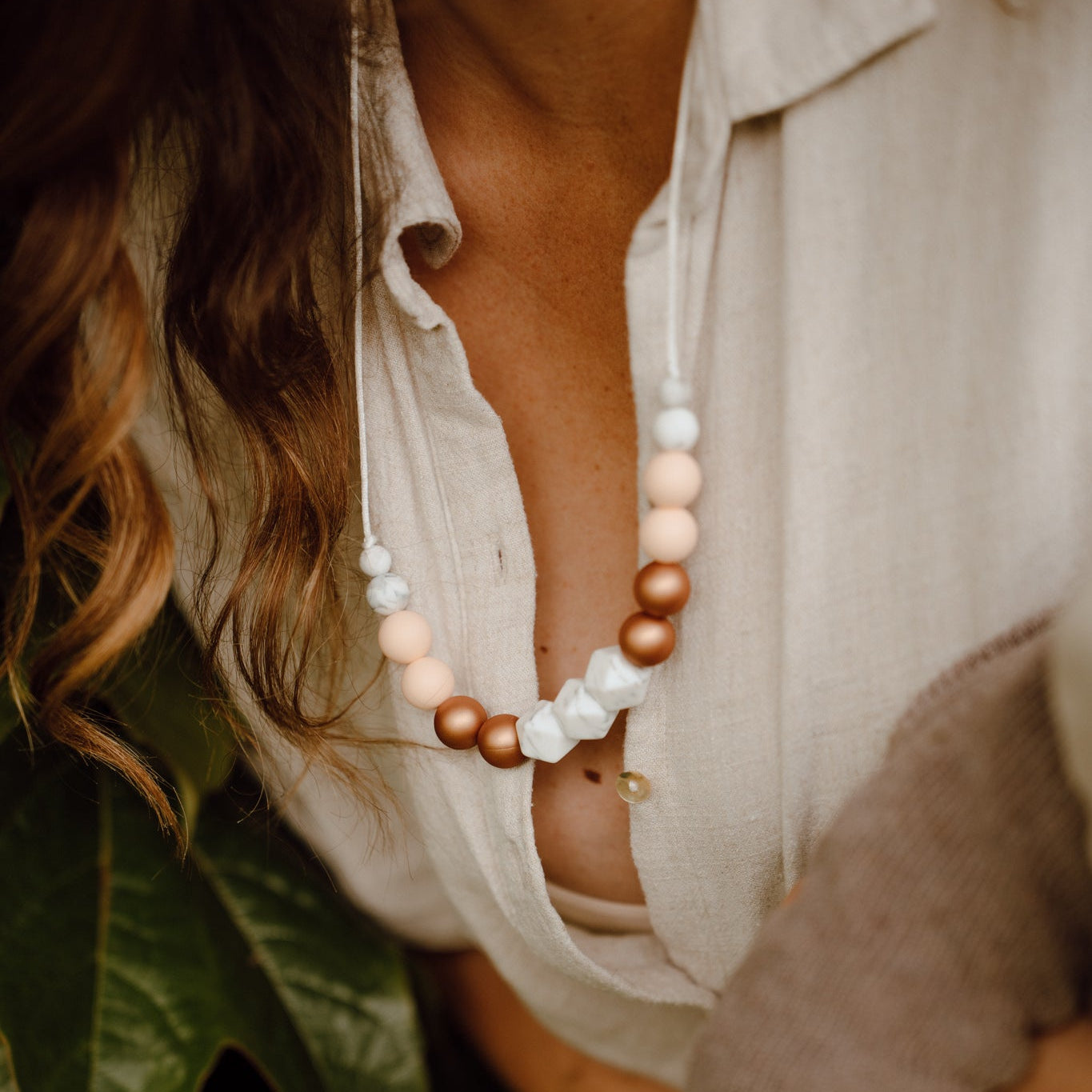 Mawen Materne collier allaitement perles silicone rose et cuivre