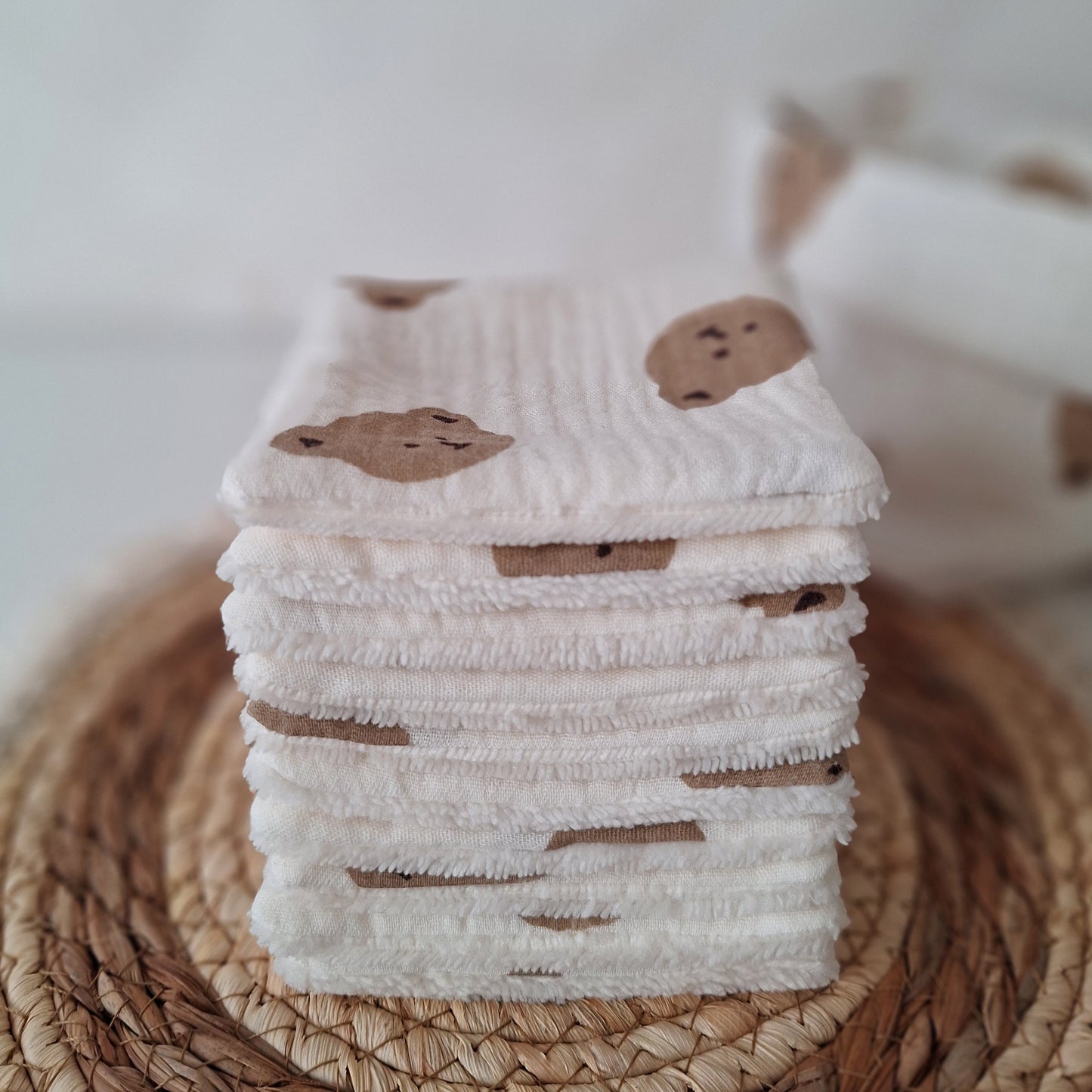 Lot de 10 lingettes bébé lavables avec panière de rangement